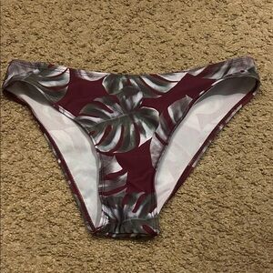 Stylish Leaf Print Bikini Bottom